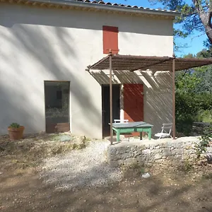 Un Cabanon En Provence Auriol